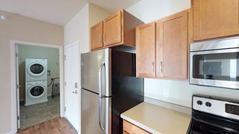 In-unit washer/dryer